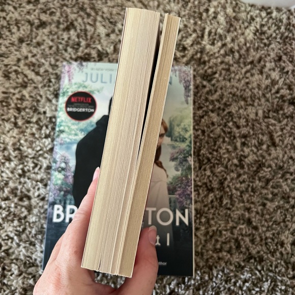Bridgerton Book Series Books 1&2 - Picture 7 of 9